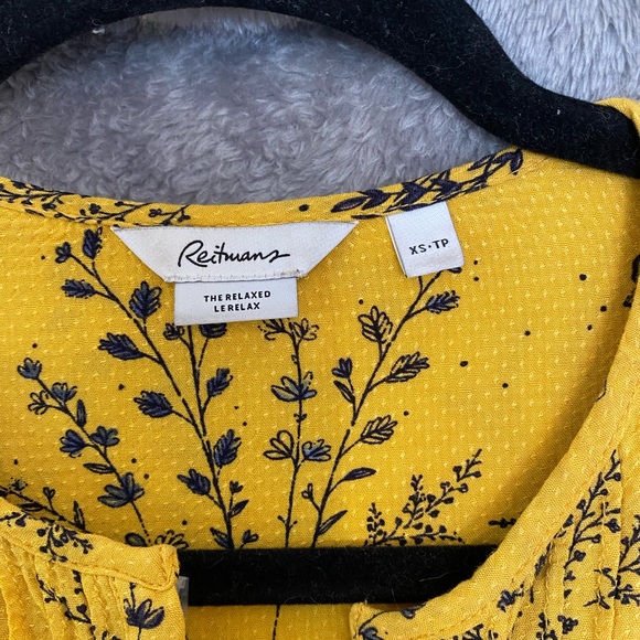 Marigold peasant shirt from Reitmans - Picture 3 of 11